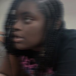 Meet your Posher, Lyn